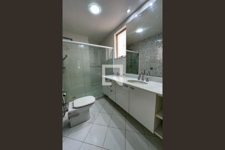 Apartamento à venda com 220m², 4 quartos e 2 vagasBanheiro Suíte 02