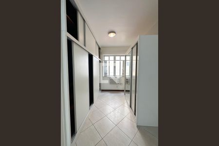 Apartamento à venda com 220m², 4 quartos e 2 vagasSuíte 02