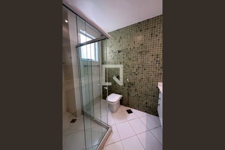 Apartamento à venda com 220m², 4 quartos e 2 vagasBanheiro Suíte 01
