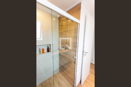 Apartamento à venda com 78m², 2 quartos e 2 vagasBanheiro da Suíte 2