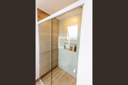 Apartamento à venda com 78m², 2 quartos e 2 vagasBanheiro da Suíte 2