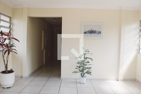 Hall de entrada de apartamento para alugar com 2 quartos, 70m² em Conjunto Habitacional Jova Rural, São Paulo
