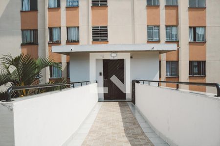 Fachada do bloco de apartamento para alugar com 2 quartos, 70m² em Conjunto Habitacional Jova Rural, São Paulo