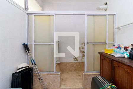 Casa à venda com 450m², 3 quartos e 5 vagasSuíte - Banheiro