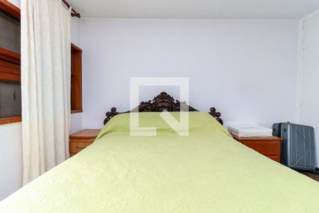 Casa à venda com 450m², 3 quartos e 5 vagasSuíte