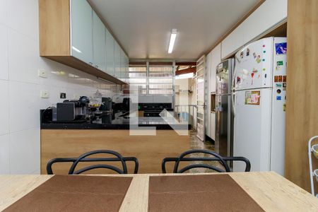 Casa à venda com 450m², 3 quartos e 5 vagasCozinha