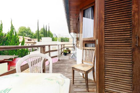 Casa à venda com 450m², 3 quartos e 5 vagasEdícula - Sala