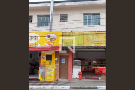 Apartamento para alugar com 68m², 2 quartos e sem vagaFachada