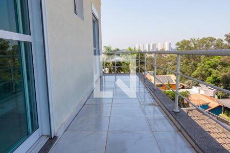 Casa para alugar com 380m², 4 quartos e 5 vagasSacada da Suíte 1