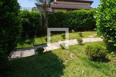 Casa para alugar com 380m², 4 quartos e 5 vagasJardim de entrada