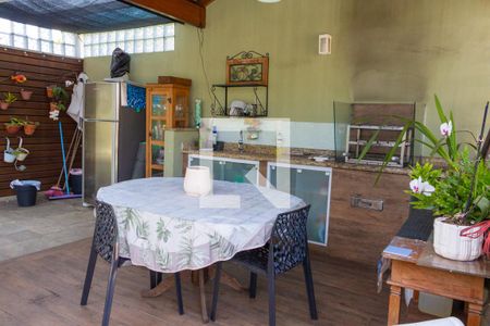 Casa para alugar com 380m², 4 quartos e 5 vagasChurrasqueira