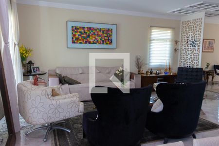 Sala de casa para alugar com 4 quartos, 380m² em Parque dos Principes, São Paulo