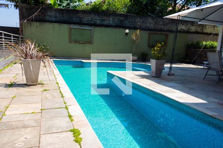 Casa para alugar com 380m², 4 quartos e 5 vagasPiscina