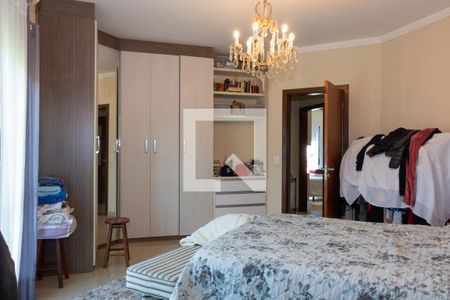 Casa para alugar com 380m², 4 quartos e 5 vagasSuíte 3