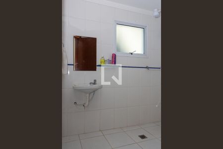 Casa para alugar com 380m², 4 quartos e 5 vagasBanheiro de serviço