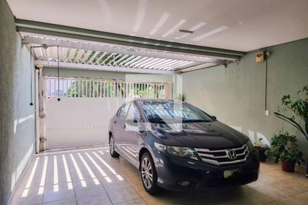 Casa à venda com 168m², 3 quartos e 4 vagas Casa à venda com 168m², 3 quartos e 4 vagasGaragem