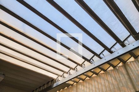 Casa à venda com 168m², 3 quartos e 4 vagas Casa à venda com 168m², 3 quartos e 4 vagasÁrea