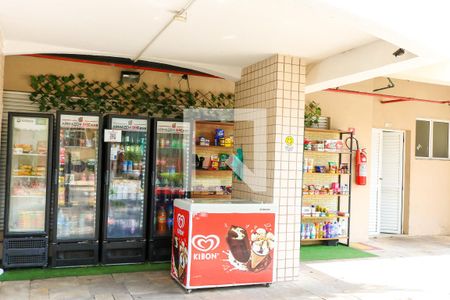 Apartamento à venda com 70m², 3 quartos e 1 vaga Apartamento à venda com 70m², 3 quartos e 1 vagaMercadinho