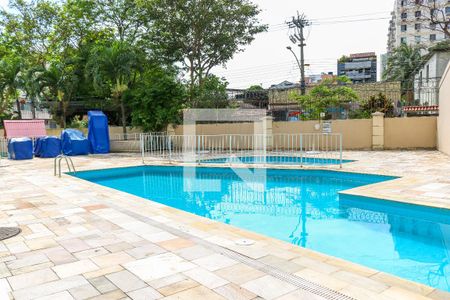 Apartamento à venda com 70m², 3 quartos e 1 vaga Apartamento à venda com 70m², 3 quartos e 1 vagaÁrea comum - Piscina