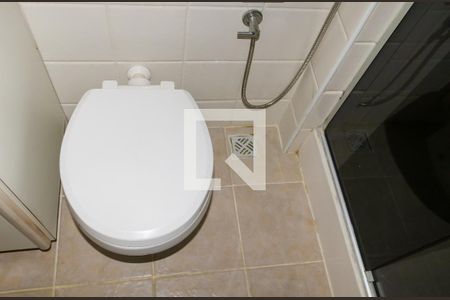 Apartamento à venda com 70m², 3 quartos e 1 vaga Apartamento à venda com 70m², 3 quartos e 1 vagaBanheiro