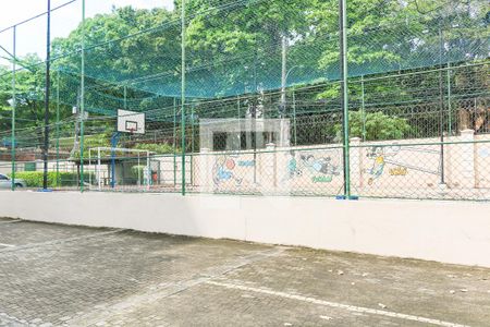 Apartamento à venda com 70m², 3 quartos e 1 vaga Apartamento à venda com 70m², 3 quartos e 1 vagaQuadra