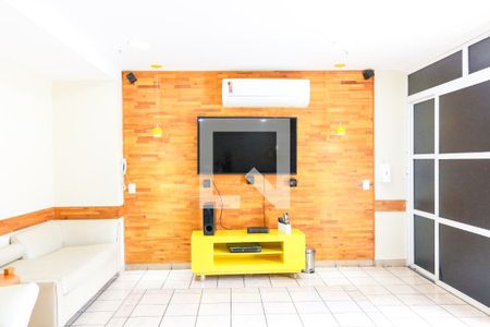 Apartamento à venda com 70m², 3 quartos e 1 vaga Apartamento à venda com 70m², 3 quartos e 1 vagaÁrea comum - Salão de festas