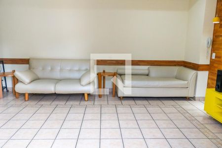 Apartamento à venda com 70m², 3 quartos e 1 vaga Apartamento à venda com 70m², 3 quartos e 1 vagaÁrea comum - Salão de festas