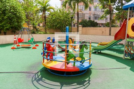 Apartamento à venda com 70m², 3 quartos e 1 vaga Apartamento à venda com 70m², 3 quartos e 1 vagaÁrea comum - Playground