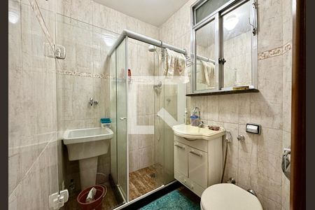 Apartamento à venda com 67m², 2 quartos e sem vagaBanheiro e Área de Serviço