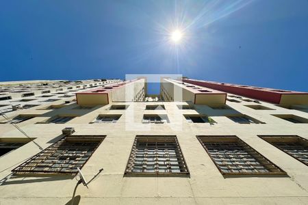 Apartamento à venda com 67m², 2 quartos e sem vagaFachada