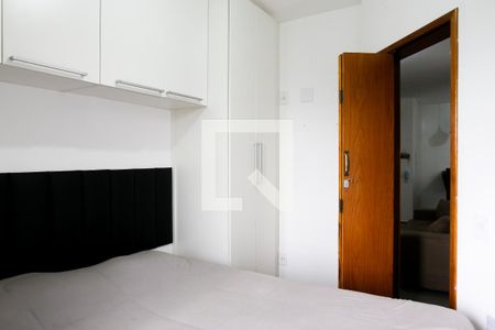 Quarto 1 de apartamento à venda com 2 quartos, 44m² em Vila Curuçá, Santo André