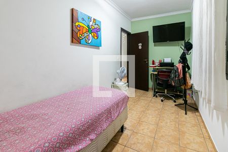 Casa à venda com 280m², 3 quartos e 2 vagasDormitório 2