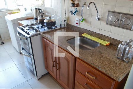 Apartamento à venda com 58m², 2 quartos e 1 vagaCozinha