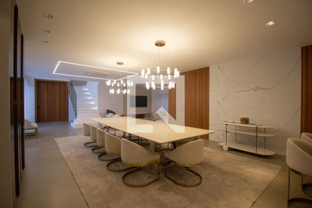 Sala de casa de condomínio à venda com 5 quartos, 460m² em Recreio dos Bandeirantes, Rio de Janeiro