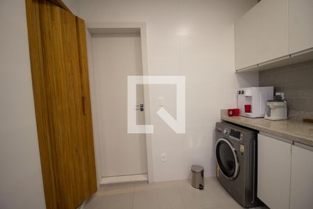 Casa de condomínio à venda com 460m², 5 quartos e 4 vagasÁrea de Serviço