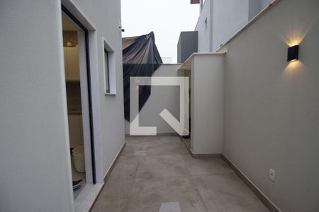 Casa de condomínio à venda com 460m², 5 quartos e 4 vagasÁrea de Serviço