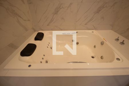 Casa de condomínio à venda com 460m², 5 quartos e 4 vagasBanheiro da Suíte 4