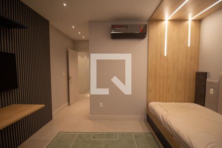 Casa de condomínio à venda com 460m², 5 quartos e 4 vagasSuíte 3