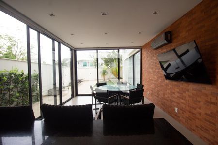 Casa de condomínio à venda com 460m², 5 quartos e 4 vagasÁrea Gourmet