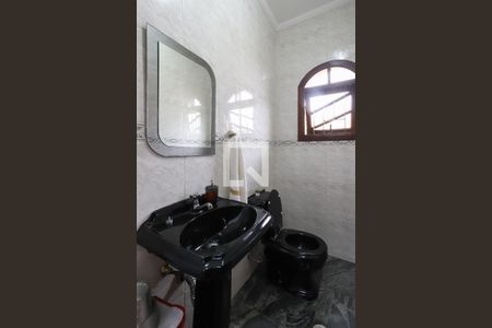 Lavabo de casa à venda com 3 quartos, 198m² em Jardim Vila Galvao, Guarulhos