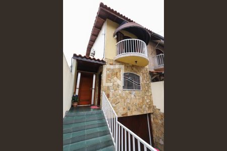 Casa à venda com 198m², 3 quartos e 5 vagasFachada