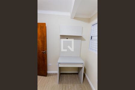 Casa à venda com 160m², 3 quartos e 2 vagas Casa à venda com 160m², 3 quartos e 2 vagasArmário
