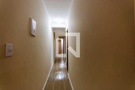 Casa à venda com 160m², 3 quartos e 2 vagas Casa à venda com 160m², 3 quartos e 2 vagasCorredor