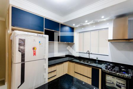 Casa à venda com 160m², 3 quartos e 2 vagas Casa à venda com 160m², 3 quartos e 2 vagasCozinha