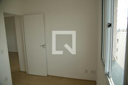 Apartamento à venda com 43m², 2 quartos e 1 vagaQuarto 2