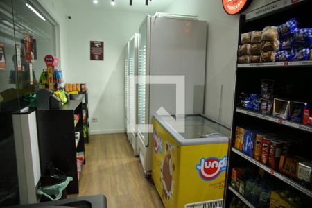 Apartamento à venda com 43m², 2 quartos e 1 vagaMinimercado