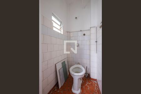 Apartamento à venda com 62m², 2 quartos e sem vaga Apartamento à venda com 62m², 2 quartos e sem vagaBanheiro de Serviço