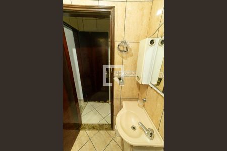 Casa à venda com 210m², 4 quartos e 3 vagasBanheiro