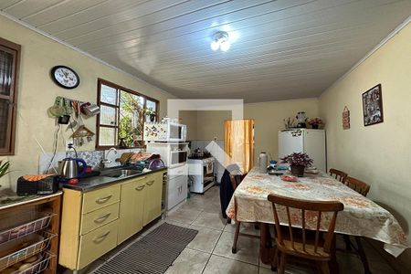 Cozinha de casa à venda com 2 quartos, 90m² em Feitoria, São Leopoldo