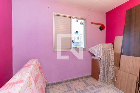 Quarto 2 de casa à venda com 2 quartos, 70m² em Vila Carmosina, São Paulo